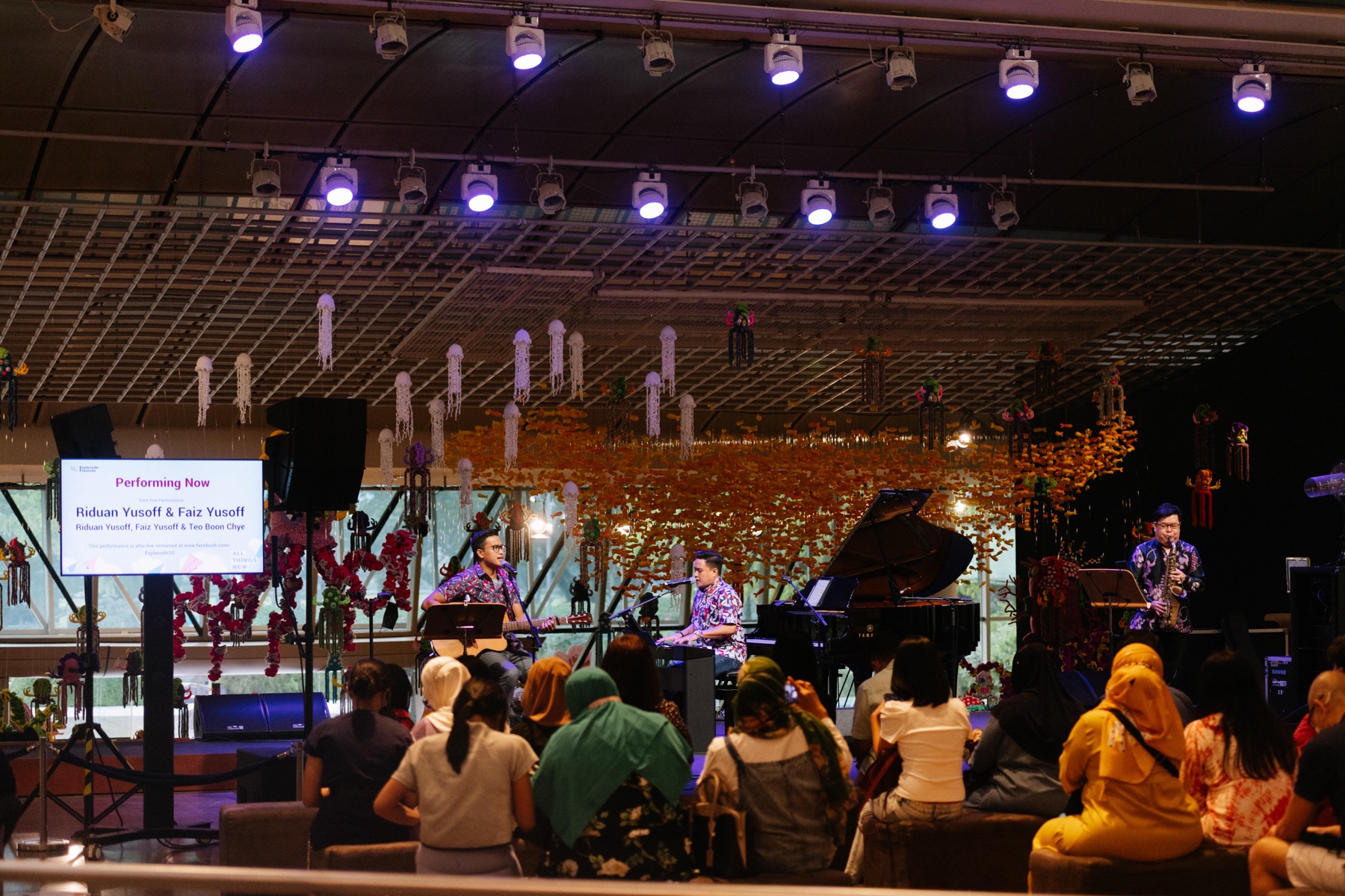 Stage wide